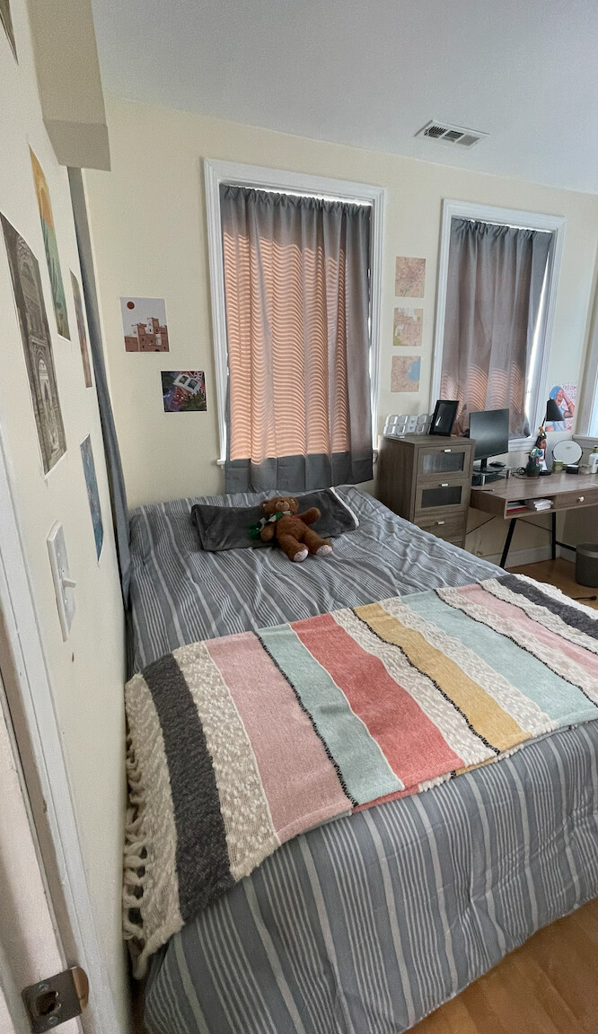 1689 Beacon St, Washington Square