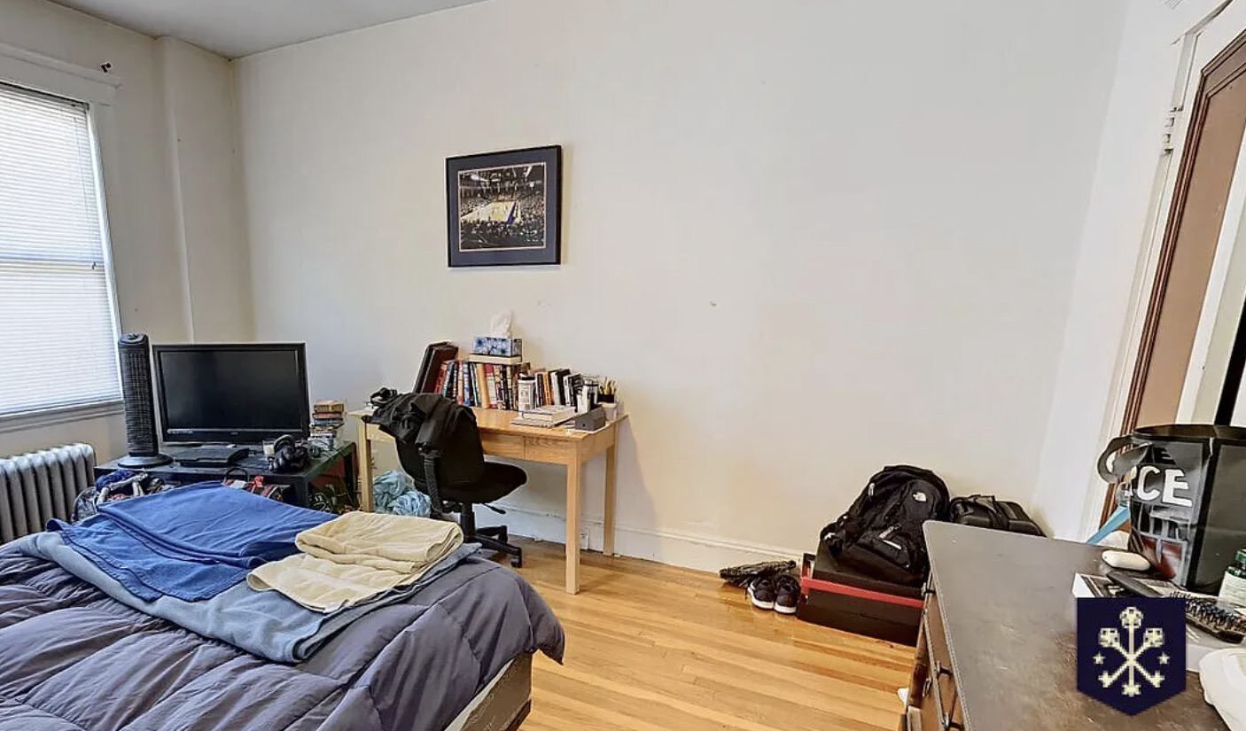 277 Mason Ter, Coolidge Corner