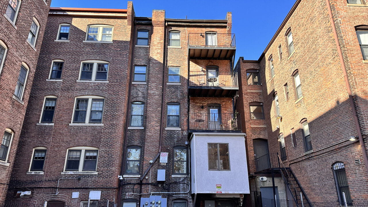 1203 Beacon St, Coolidge Corner