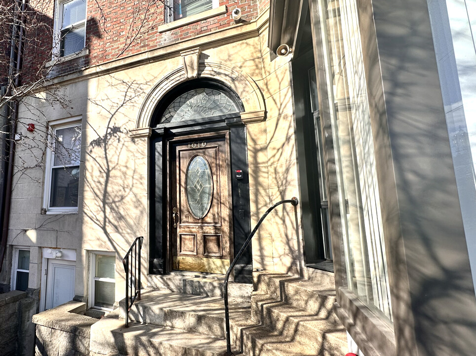 1616 Beacon St, Corey Hill