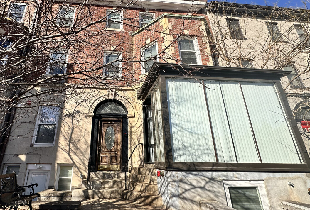 1616 Beacon St, Corey Hill