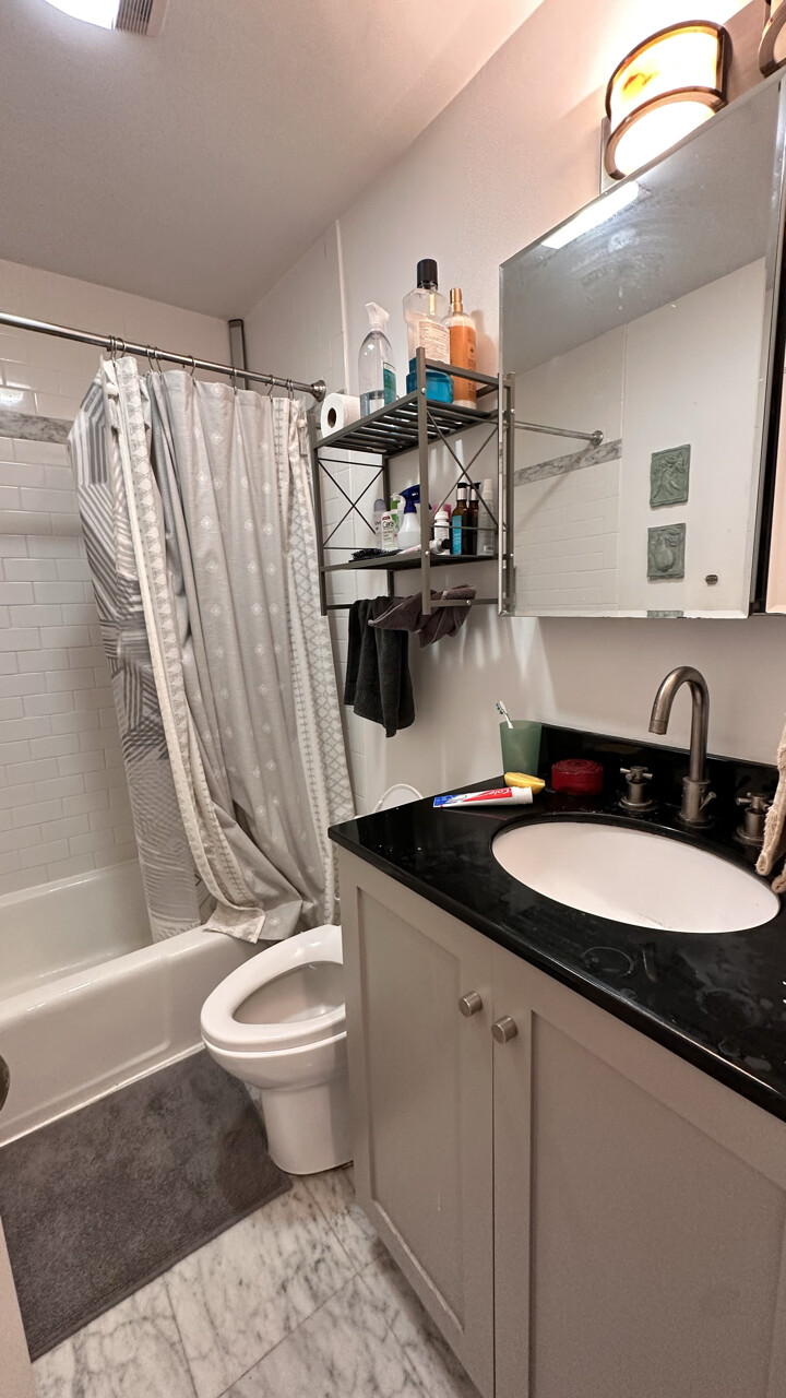 492 Massachusetts Ave, South End