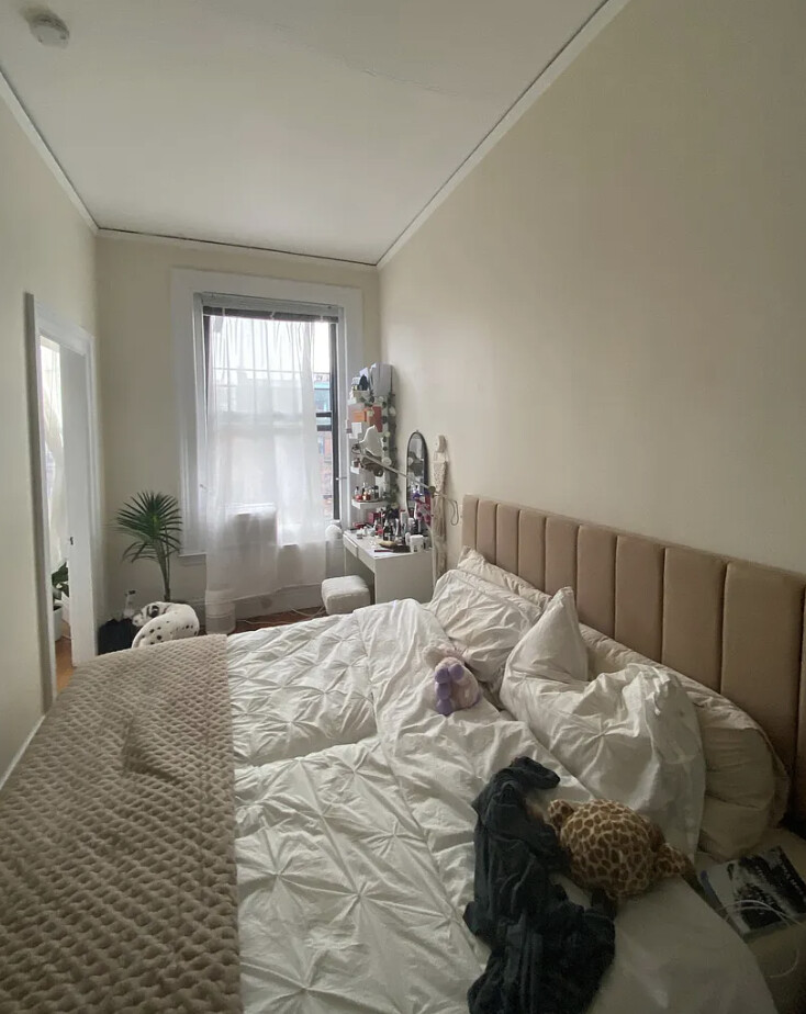 464 Beacon St, Back Bay