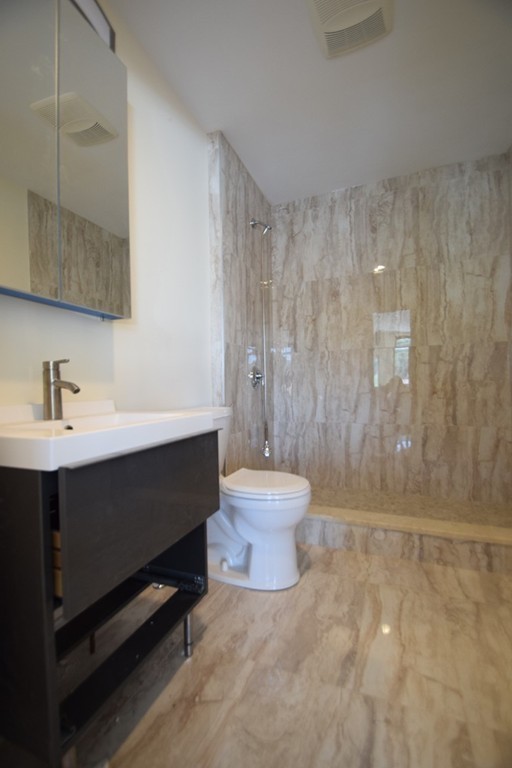 1616 Beacon St, Corey Hill