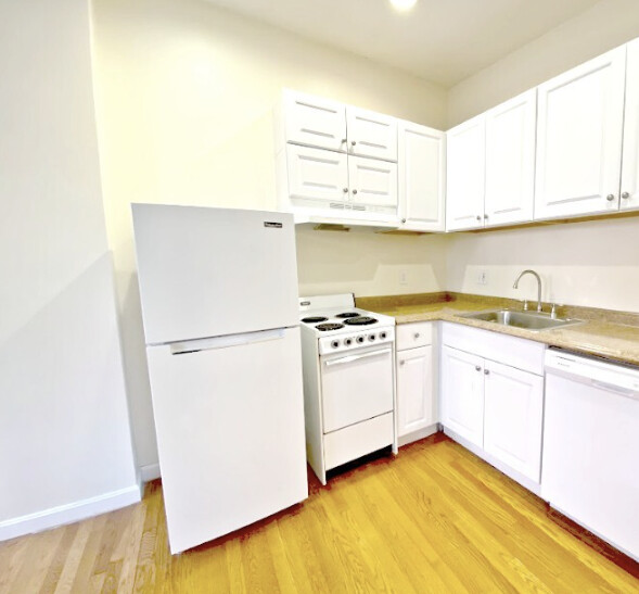 28 Phillips St, Beacon Hill