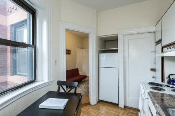 583 Beacon St, Fenway