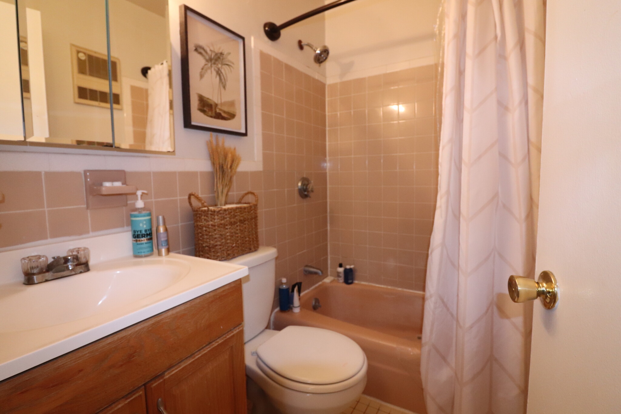 197 Calumet St, Mission Hill