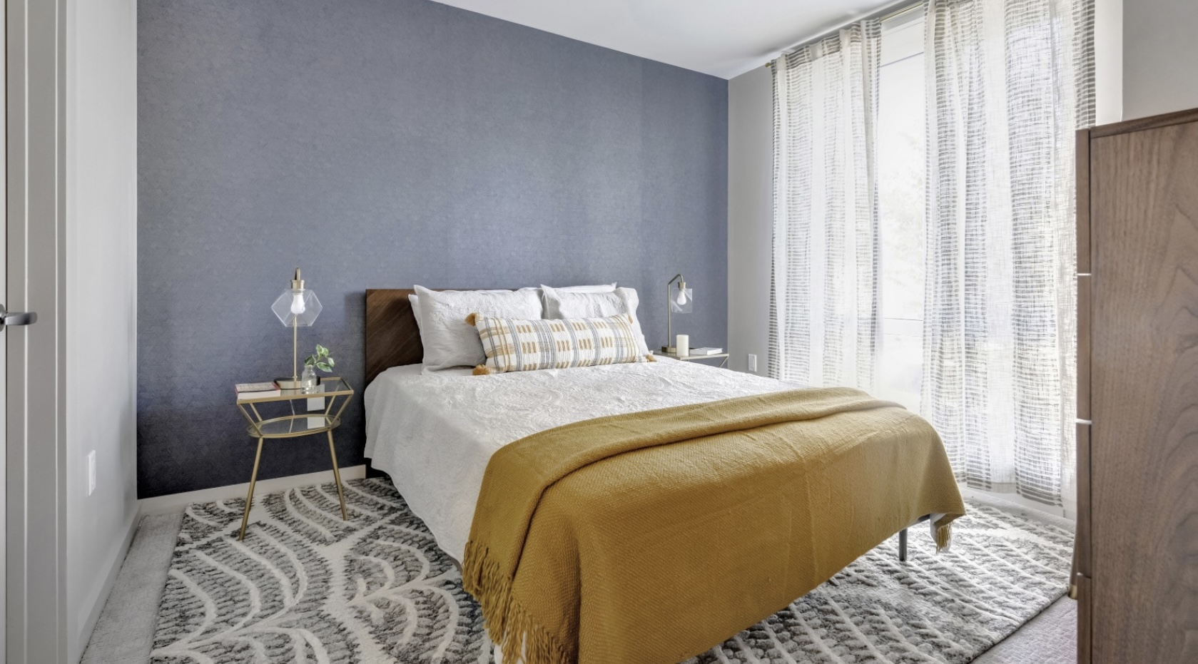 1550 Soldiers Field Rd, Brighton