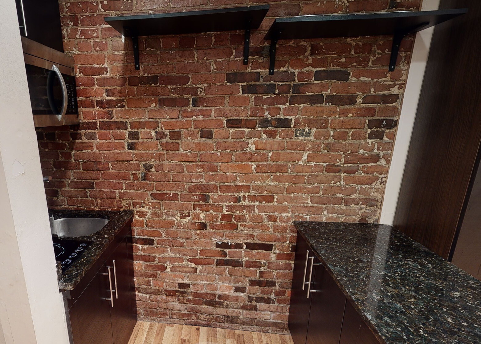 1689 Beacon St, Washington Square