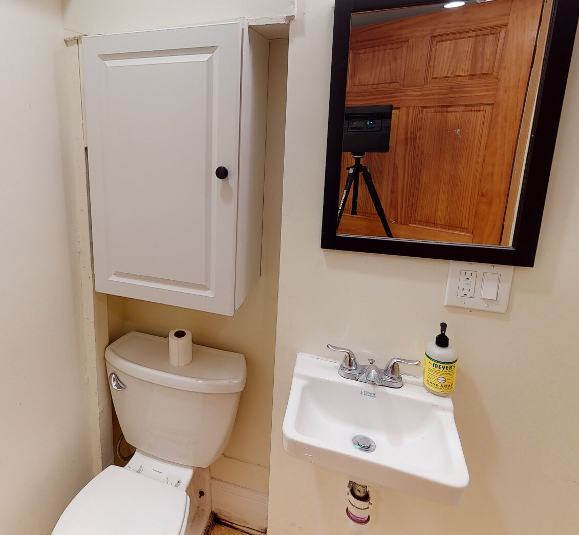 1689 Beacon St, Washington Square