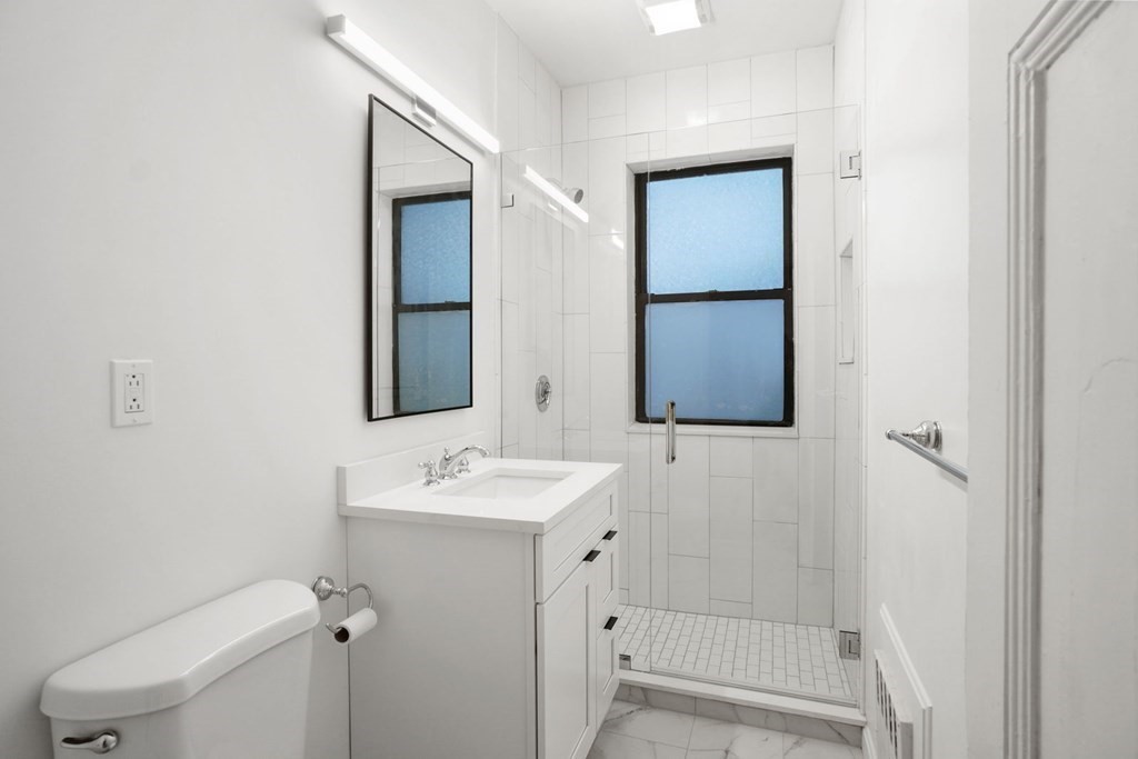 13 Garrison St, Back Bay