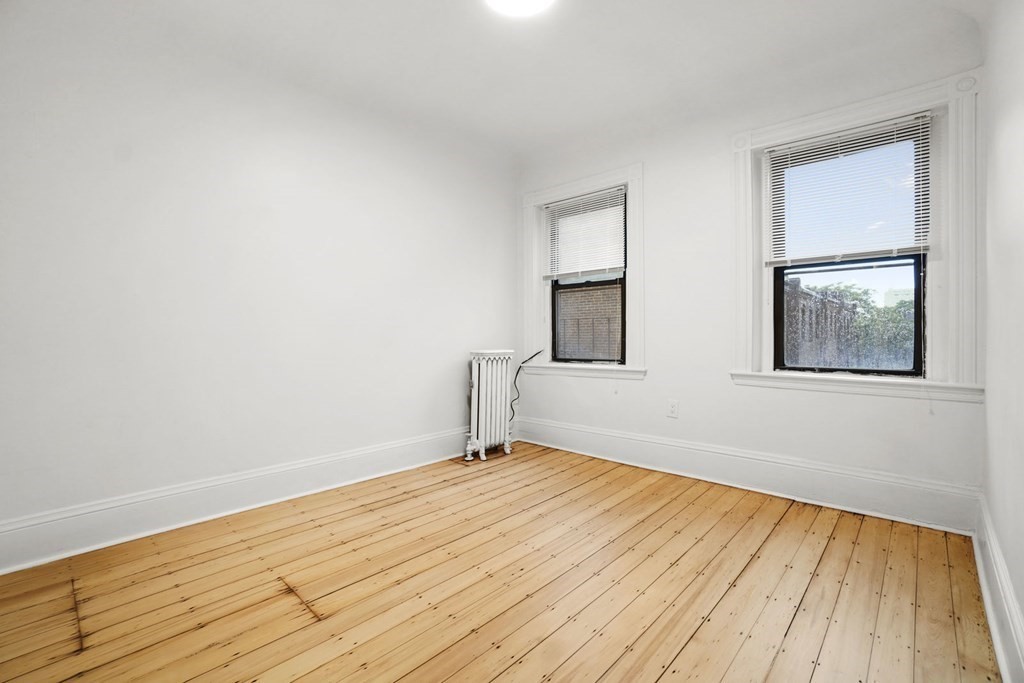 13 Garrison St, Back Bay