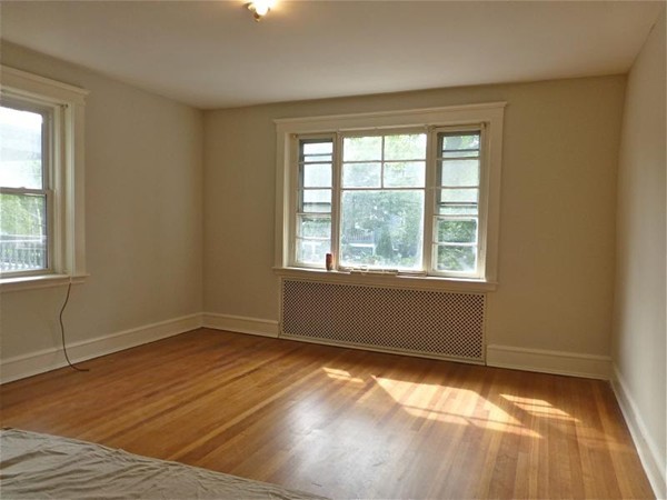 95 Coolidge St, Coolidge Corner