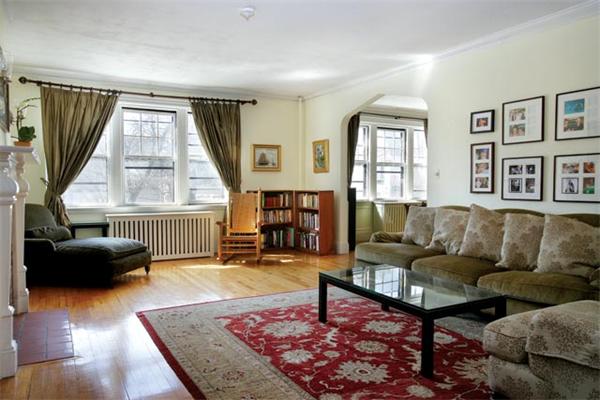 6 Lanark Rd, Washington Square