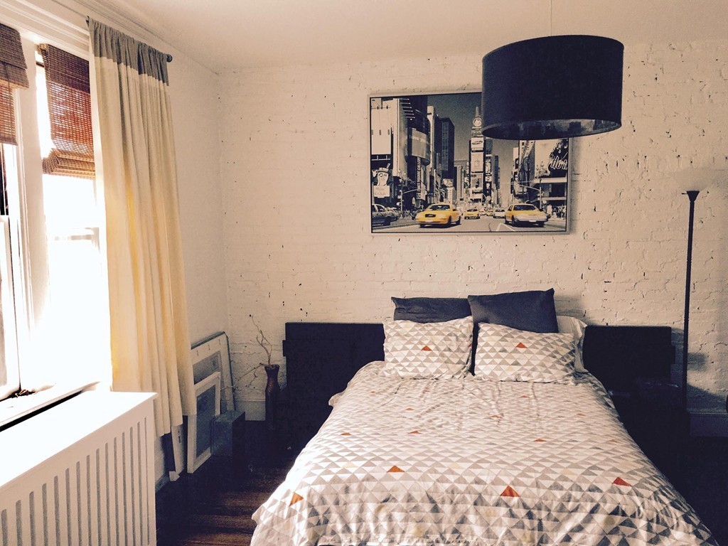 6 Lanark Rd, Washington Square