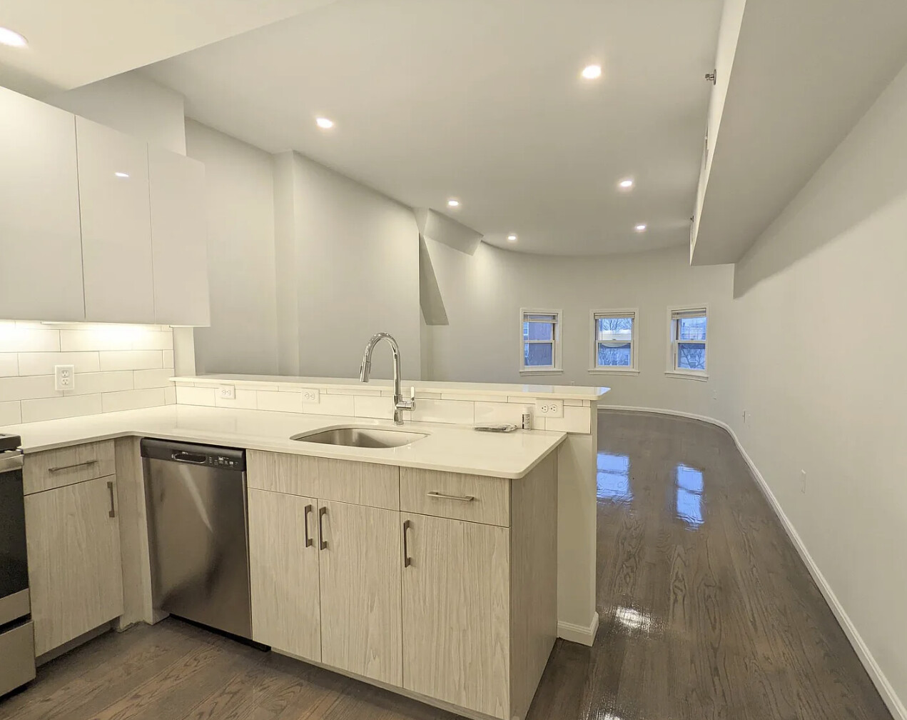 1406 Beacon St, Coolidge Corner