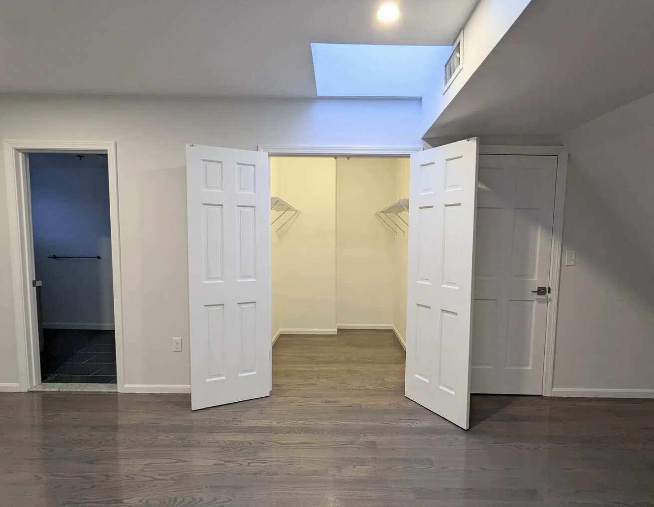 1406 Beacon St, Coolidge Corner