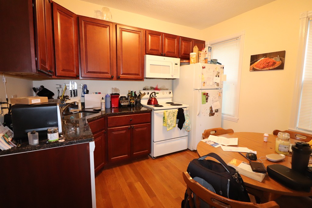 14 Leverett St, Brookline Village