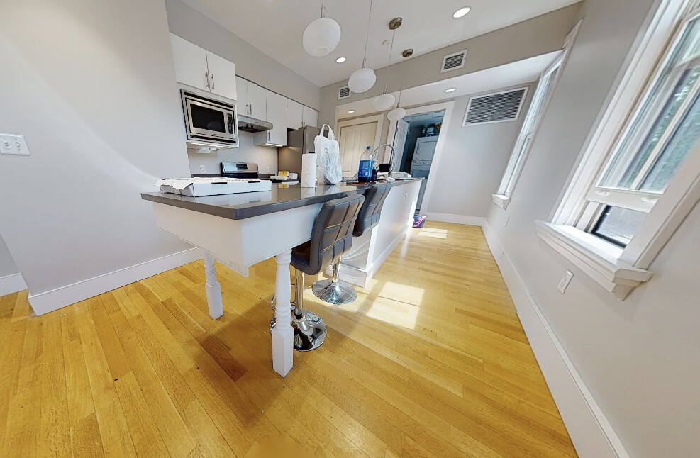 40 Bow St, Harvard Square