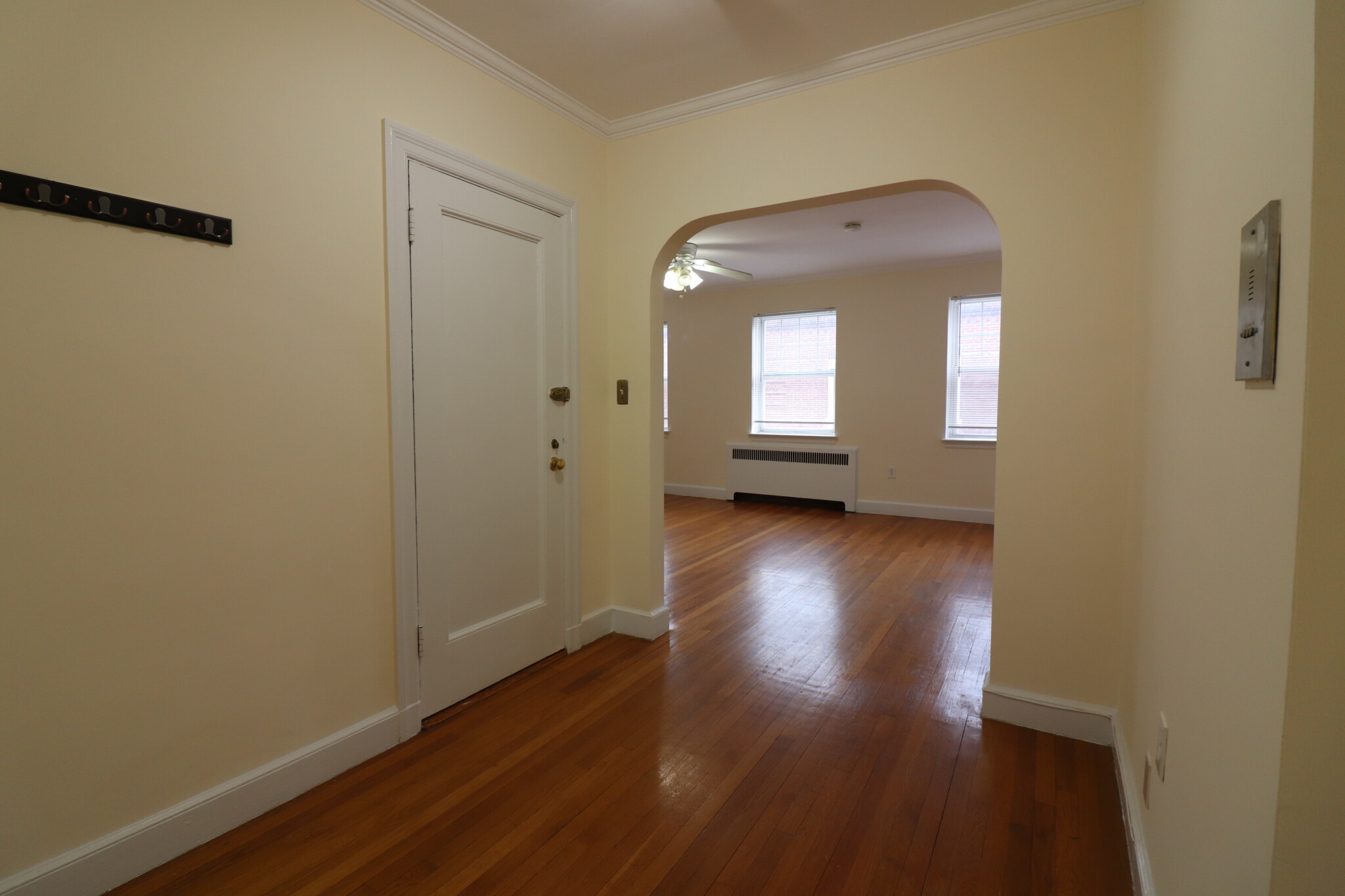 24 Fairbanks St, Coolidge Corner