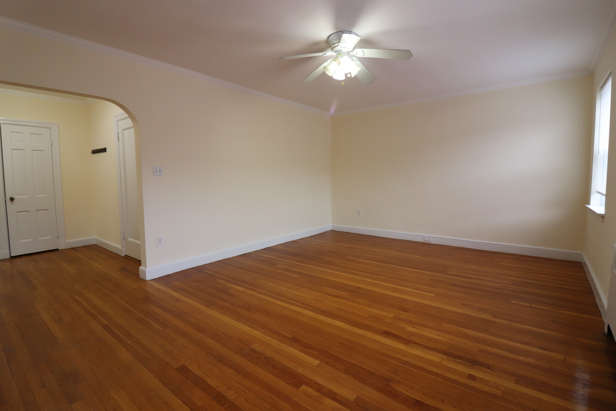 24 Fairbanks St, Coolidge Corner