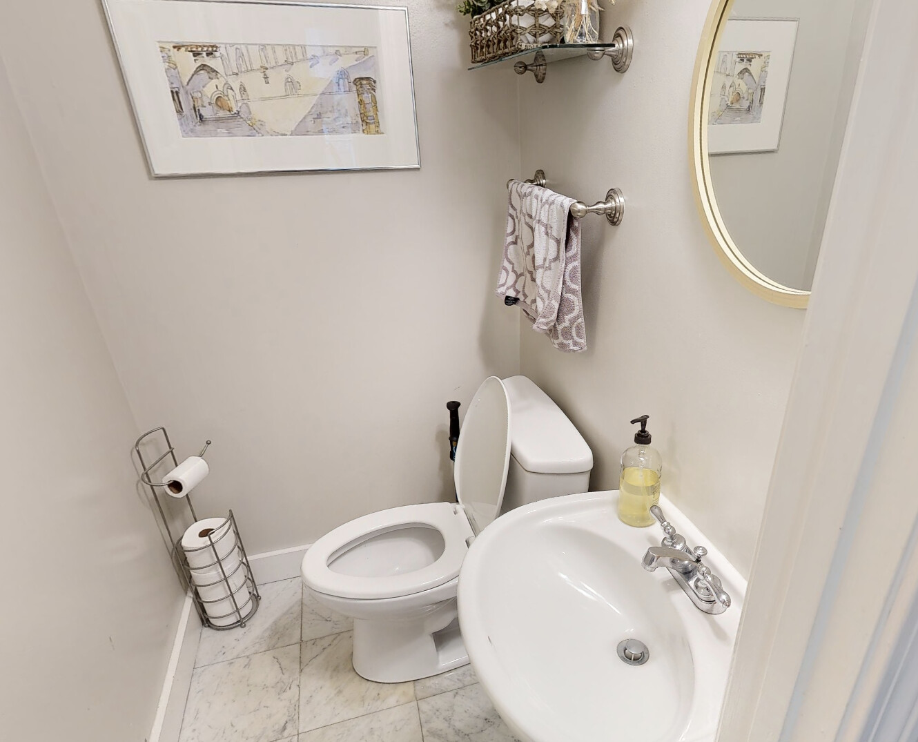 14 Mount Auburn St, Harvard Square