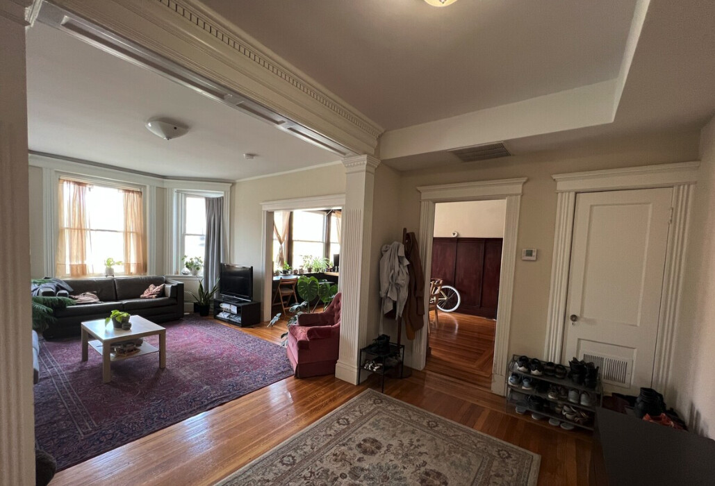 181 Harvard St, Coolidge Corner