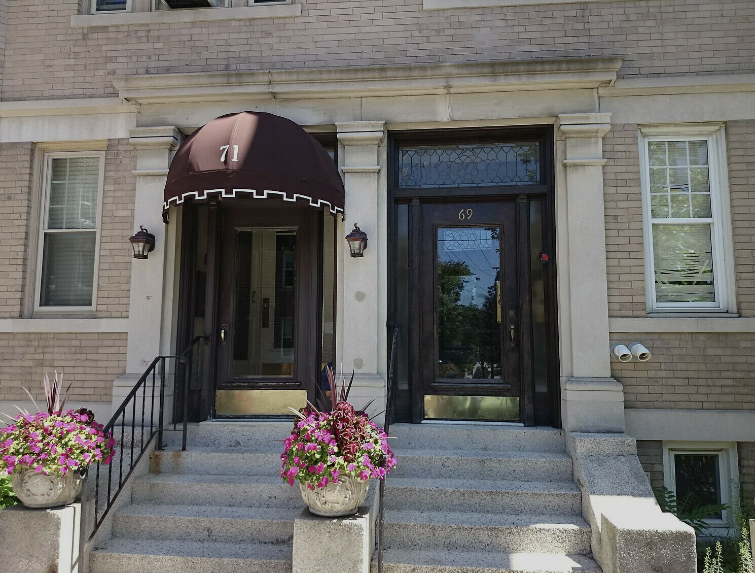 69 Babcock St, Coolidge Corner