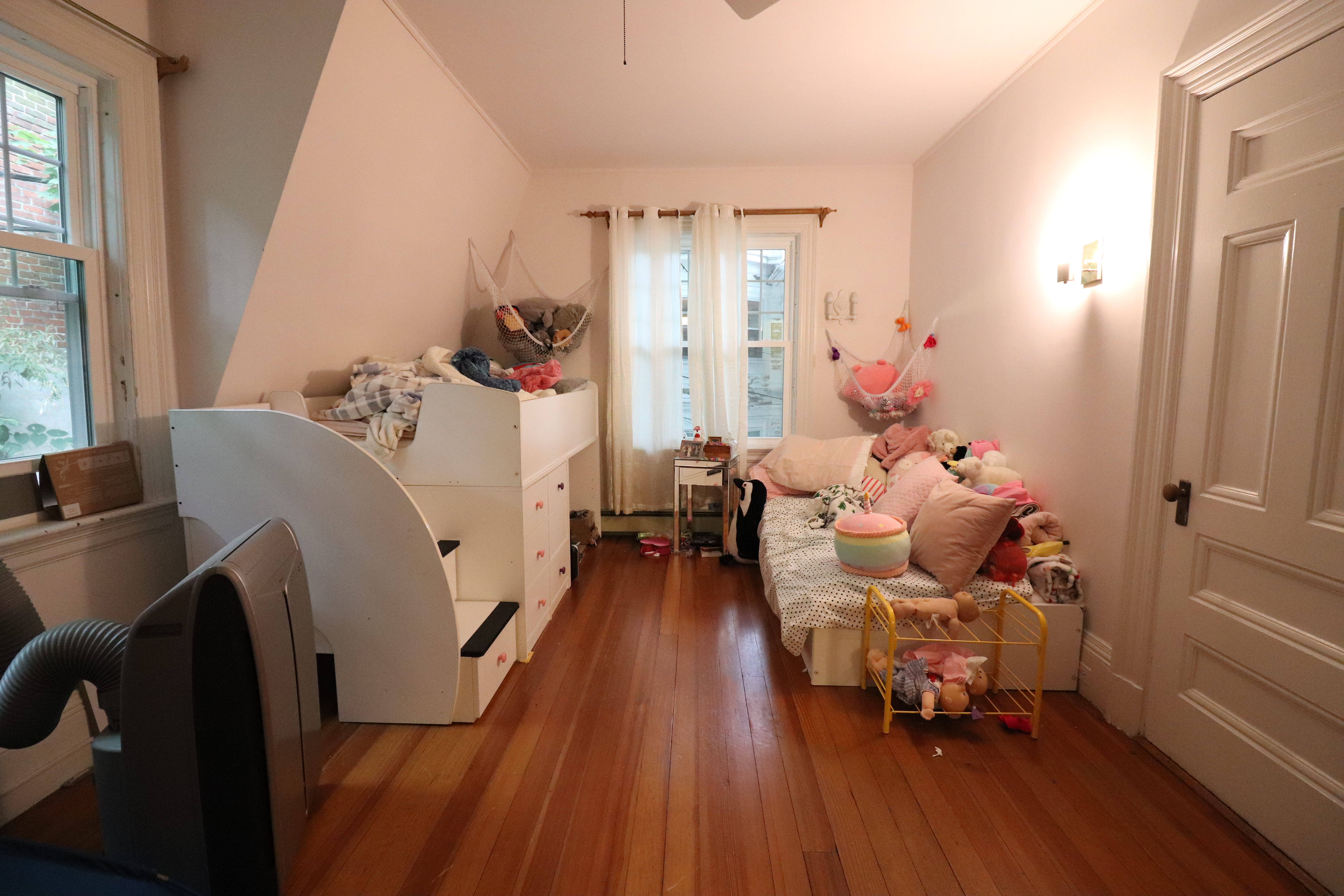 97 University Rd, Aspinwall Hill