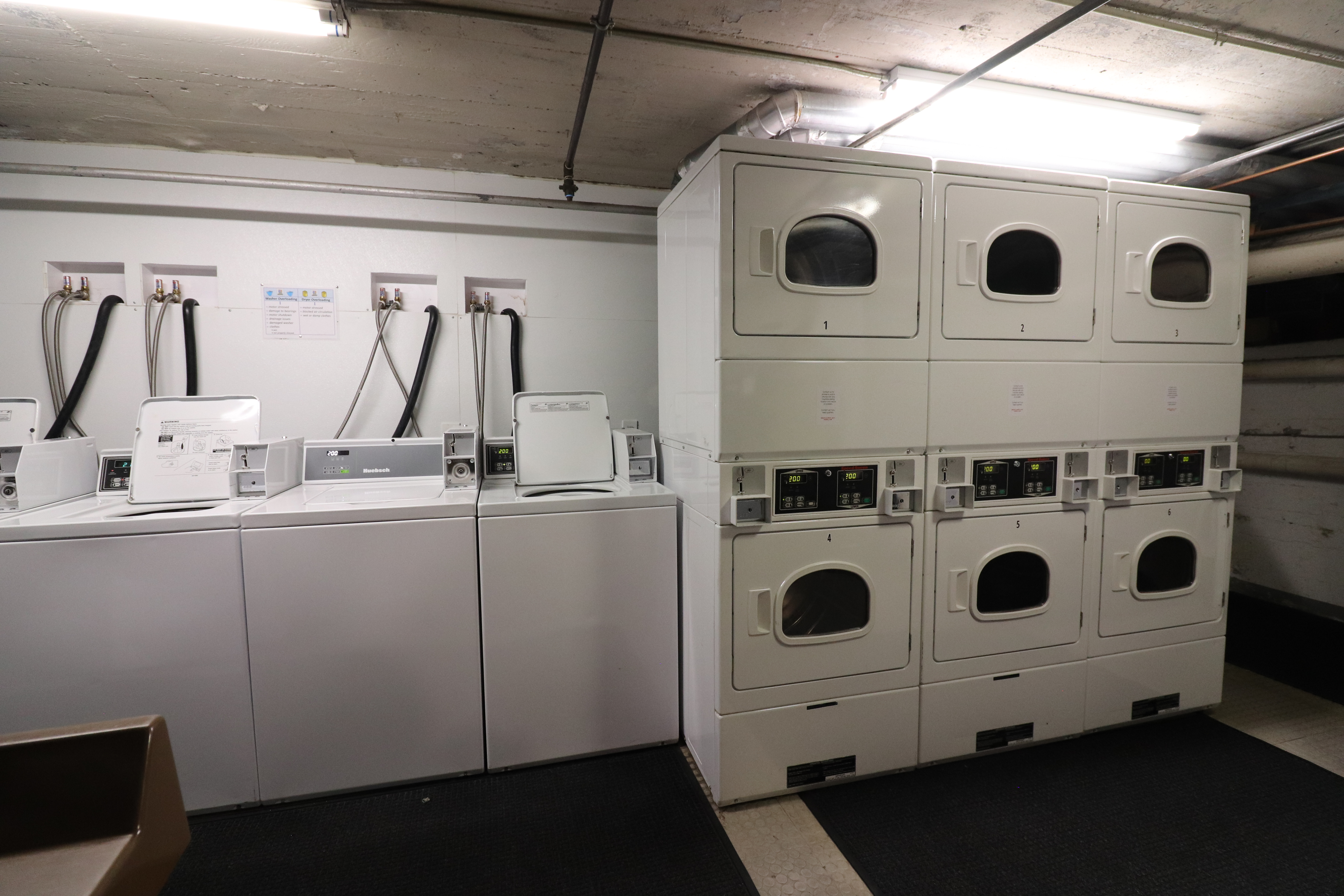 1949 Commonwealth Ave, Brighton