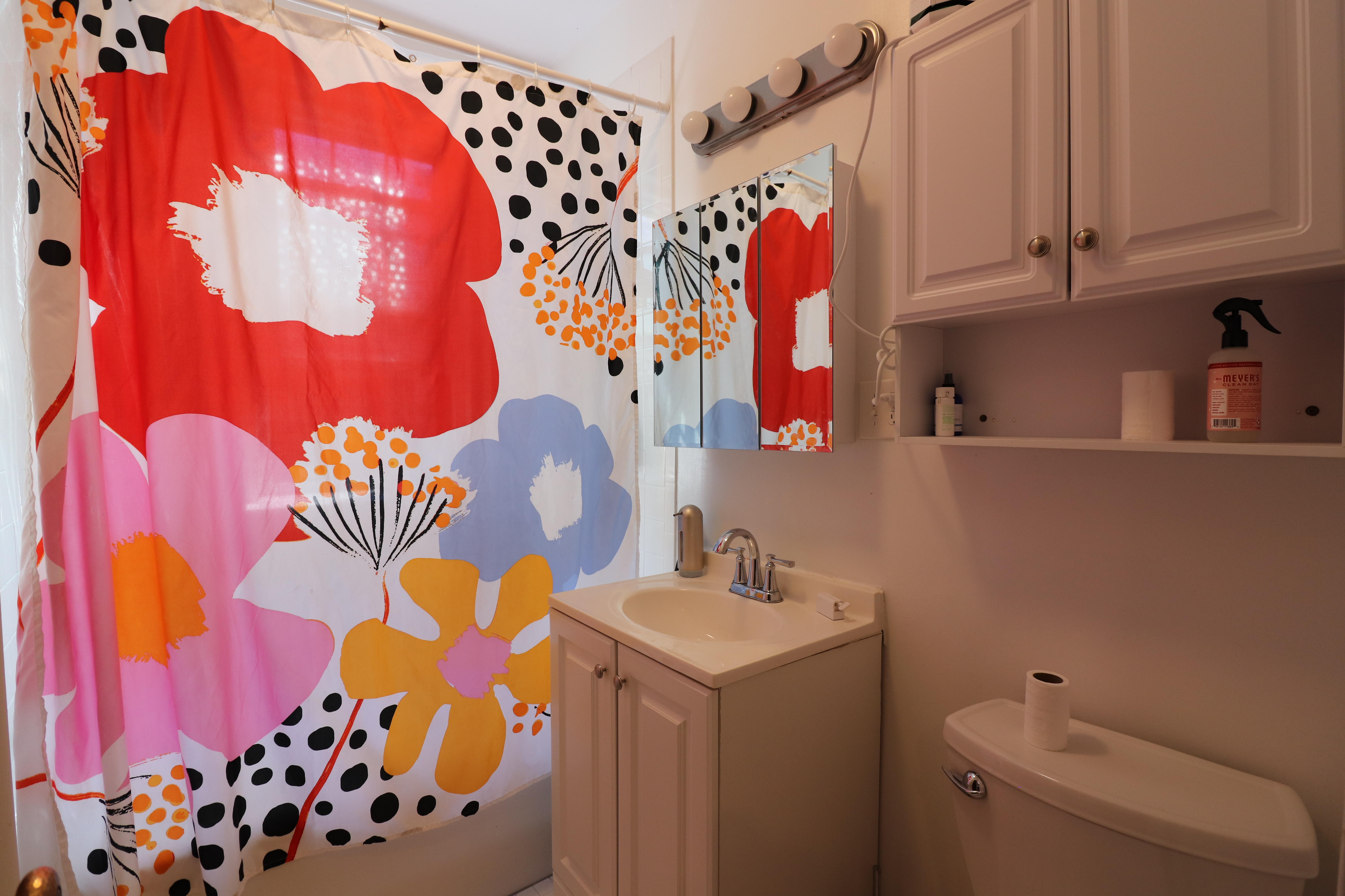 1949 Commonwealth Ave, Brighton