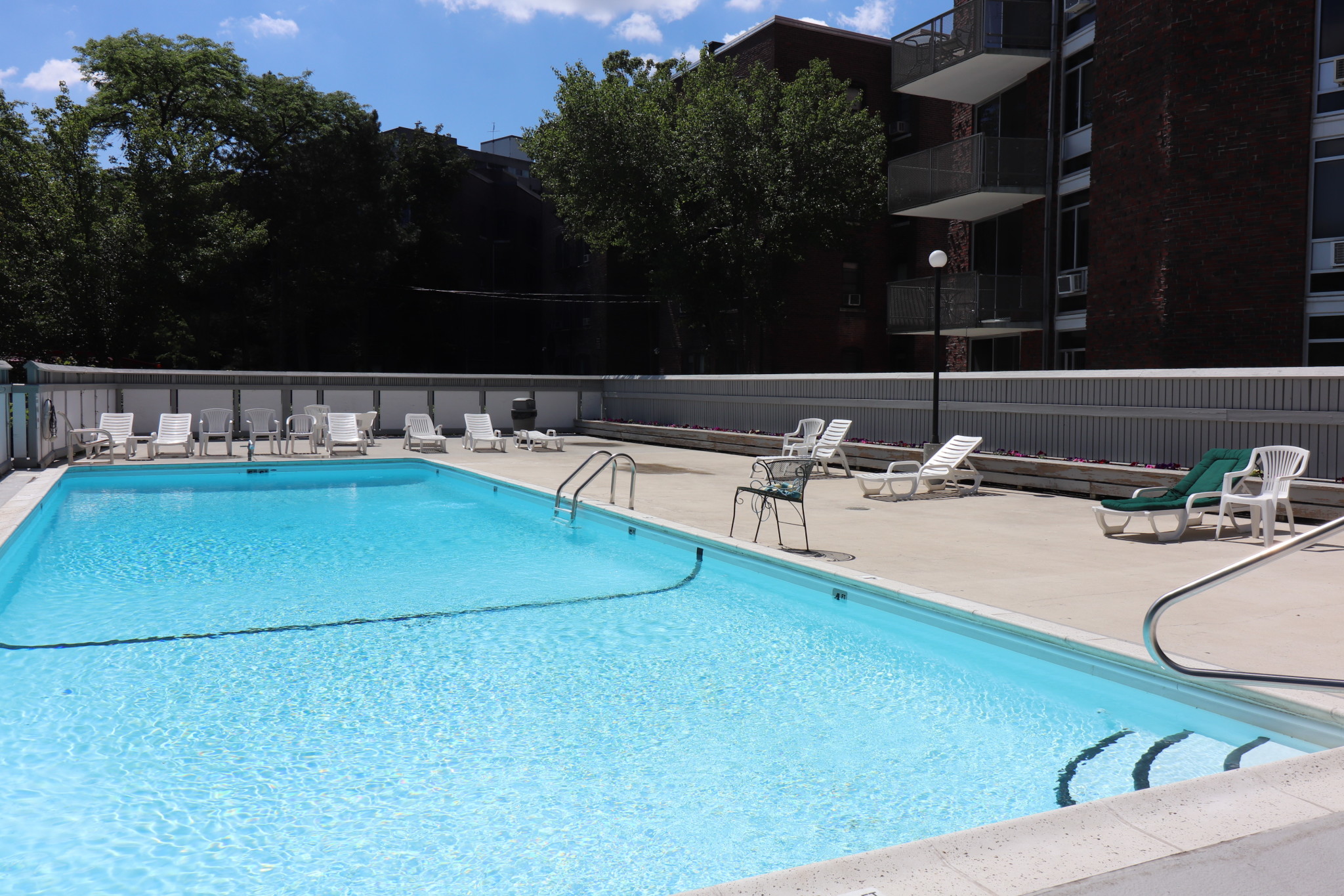 19 Winchester St, North Brookline