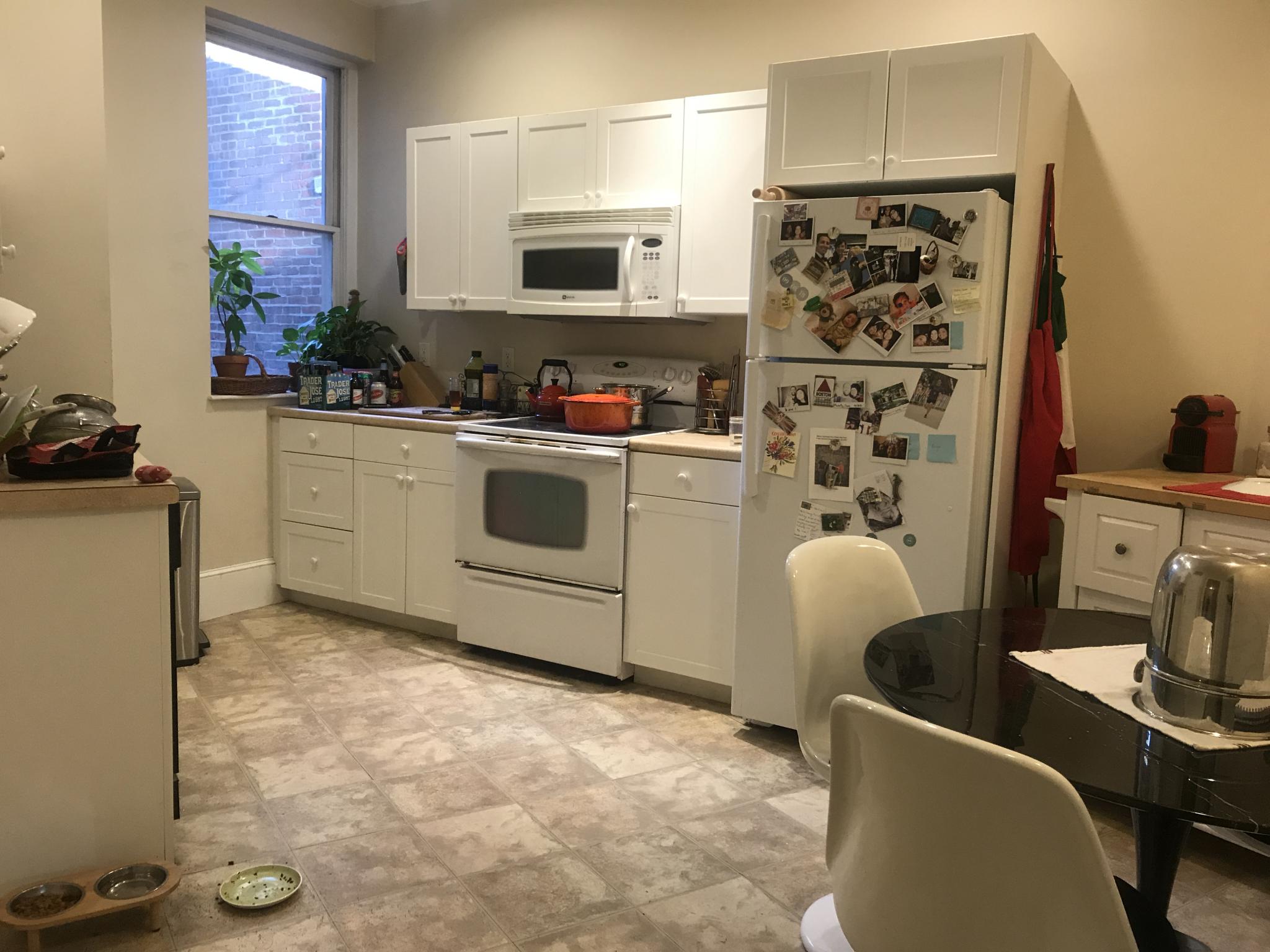 2 bed, 1 bath apartment for rent at 9 Claflin Rd Unit 2, Brookline — photo 4 of 11