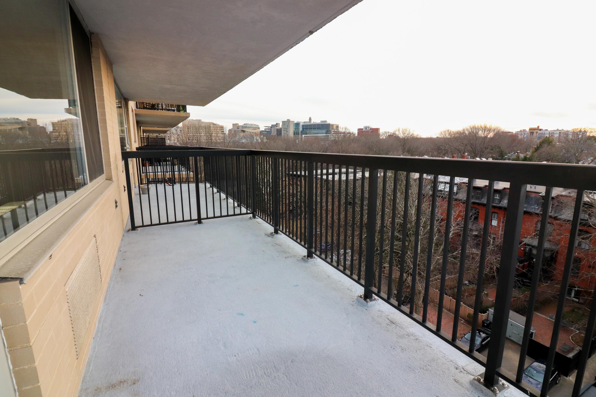 101 Monmouth St, Longwood