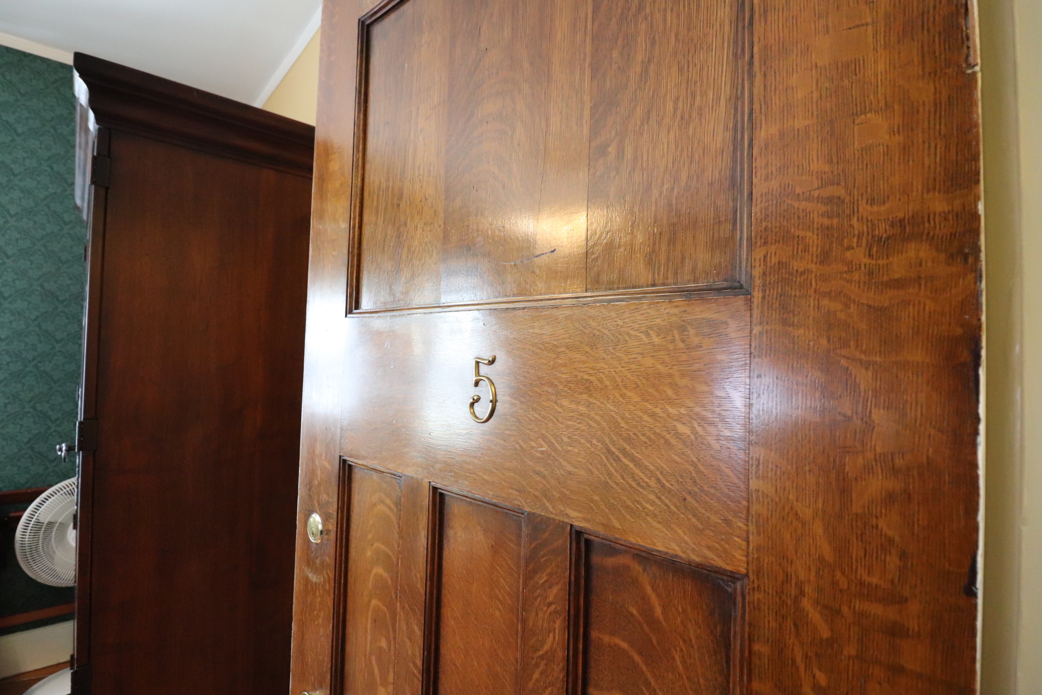 92 Sewall Ave, Coolidge Corner