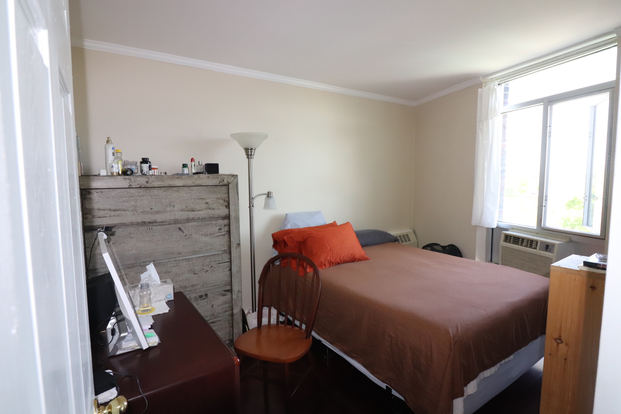 19 Winchester St, Coolidge Corner