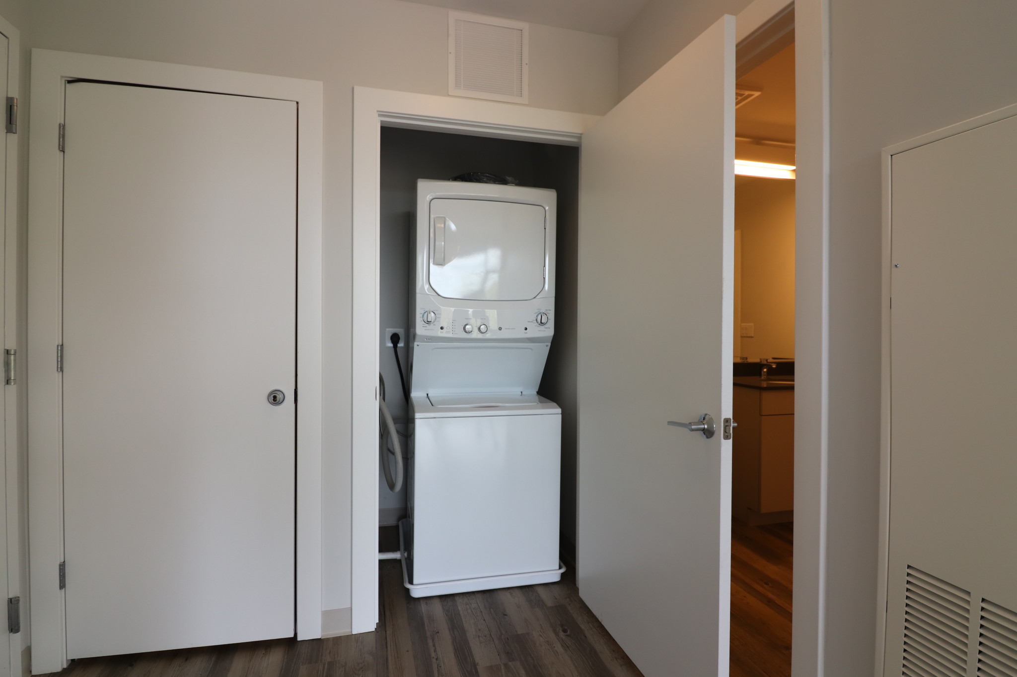 1 bed, 1 bath apartment for rent at 161 Washington St Unit 1224, Brighton — photo 12 of 17