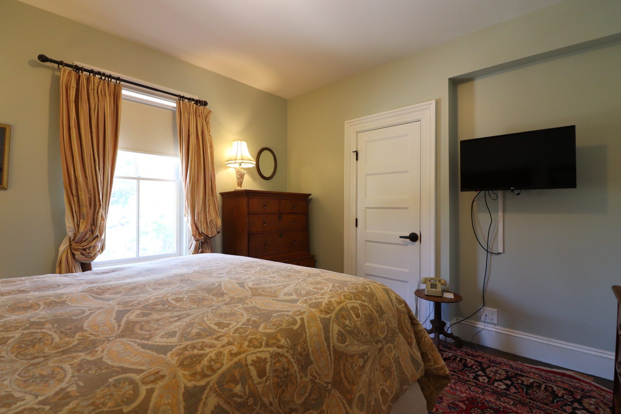 Studio bed, 1 bath apartment for rent at 143 Saint Paul St Unit 15, Brookline — photo 6 of 8