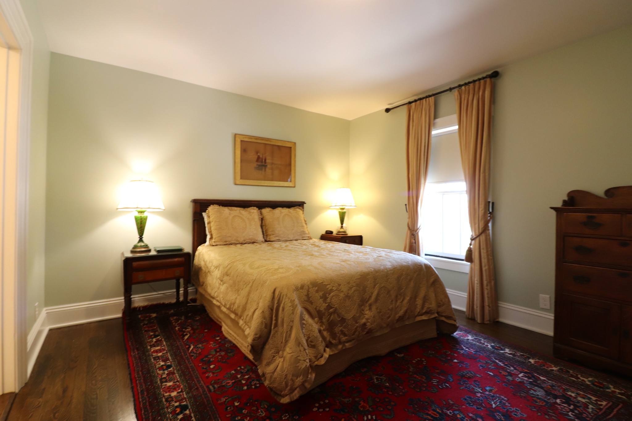 143 Saint Paul St, Longwood