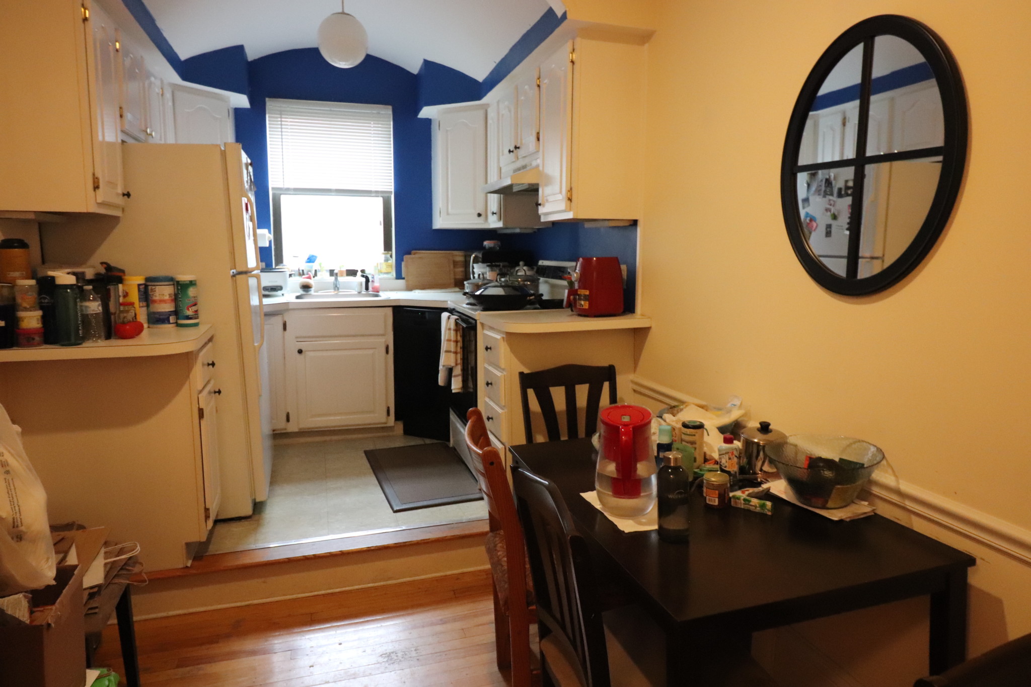 1090 Beacon St, Coolidge Corner