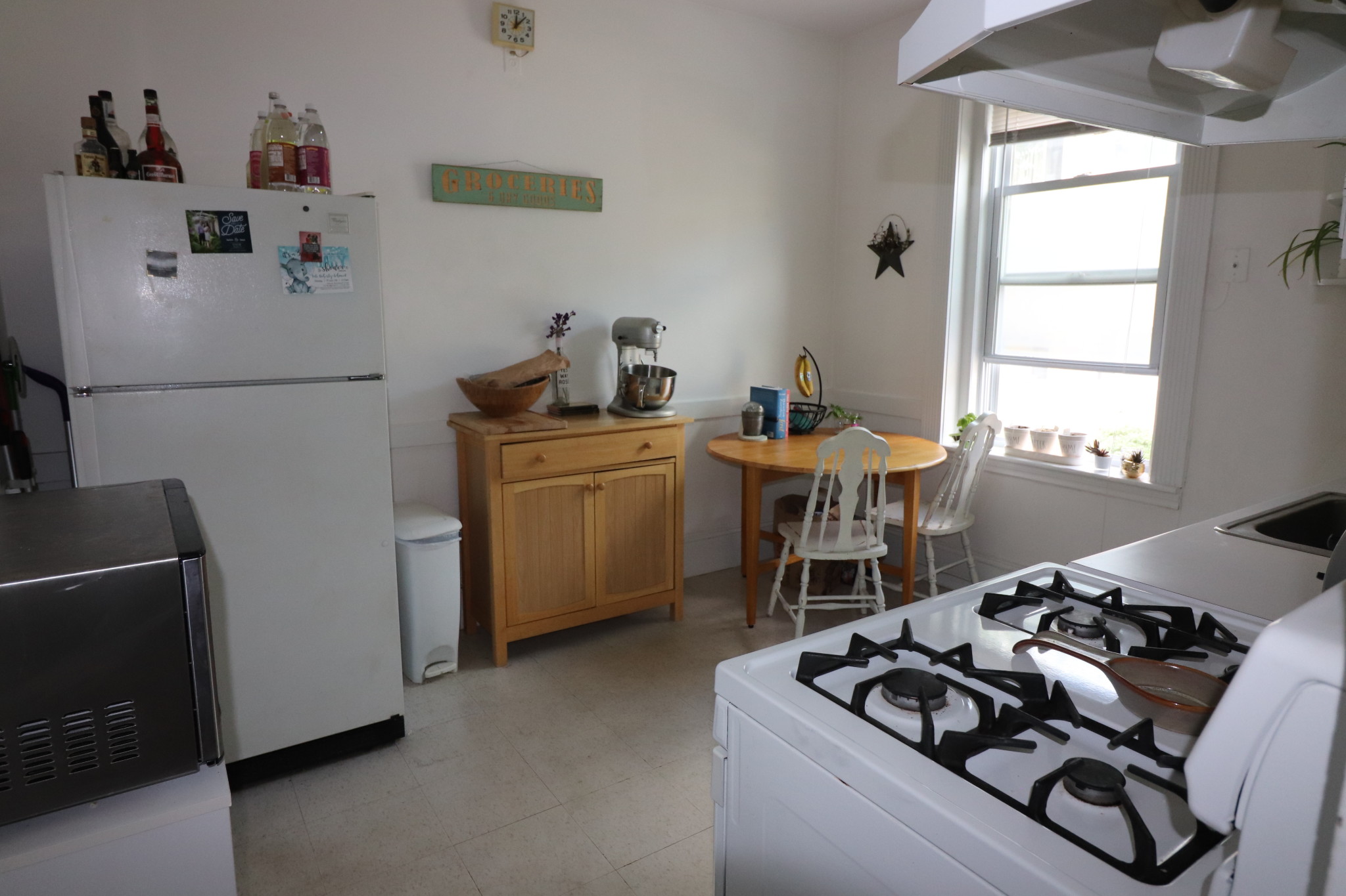 25 Parkman St, Longwood