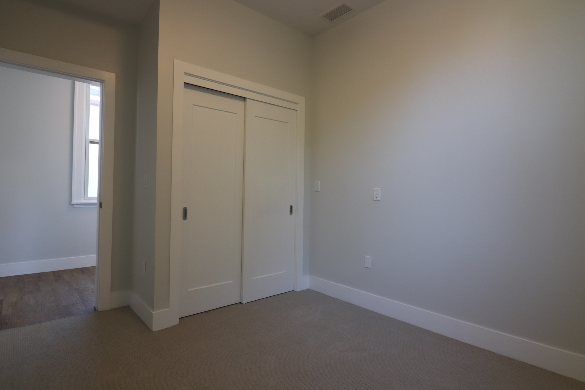 2 bed, 1 bath apartment for rent at 181 Washington St Unit 101, Brighton — photo 4 of 15