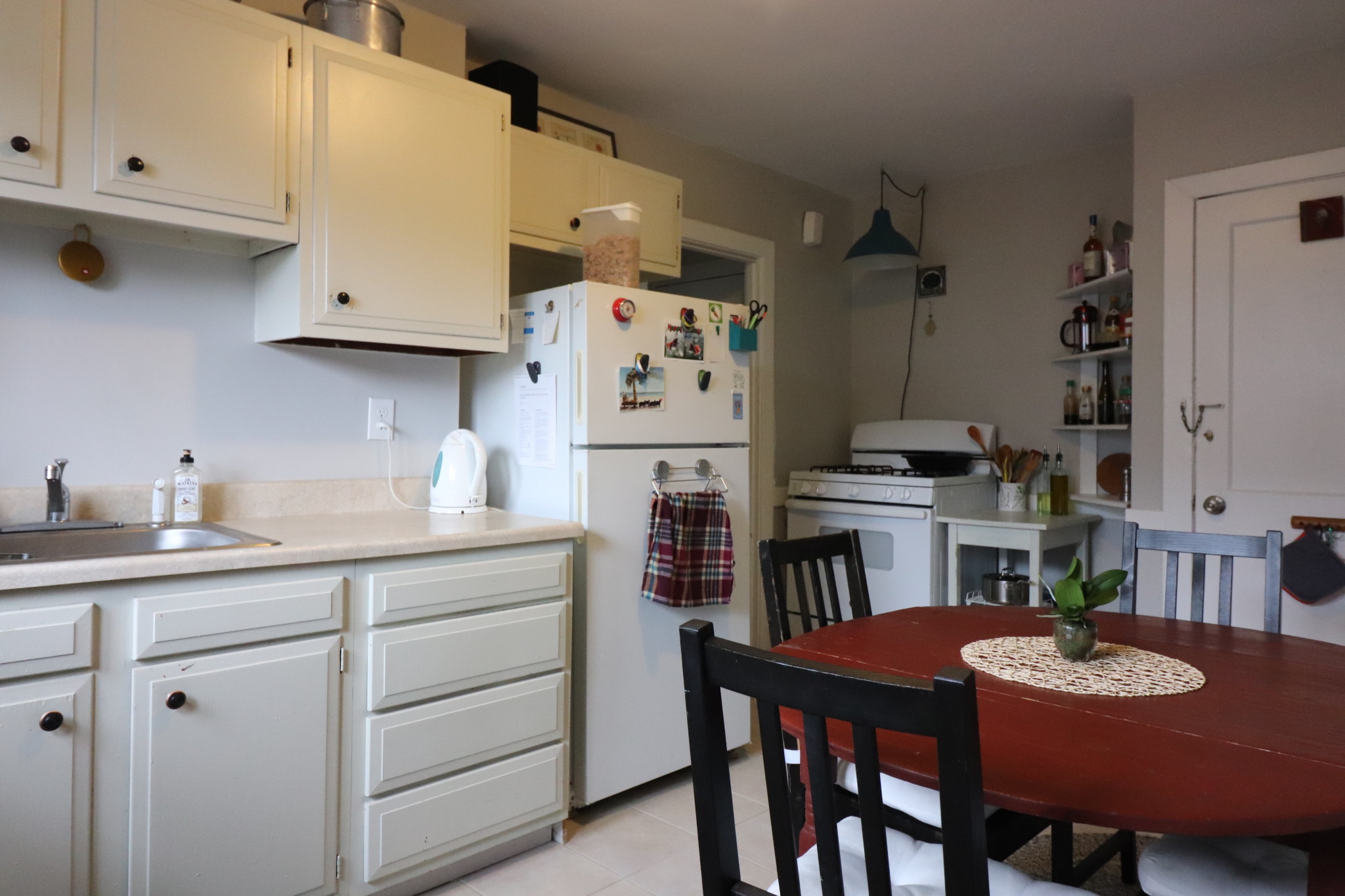 1 bed, 1 bath apartment for rent at 30 Beechcroft St Unit 4, Brighton — photo 12 of 17
