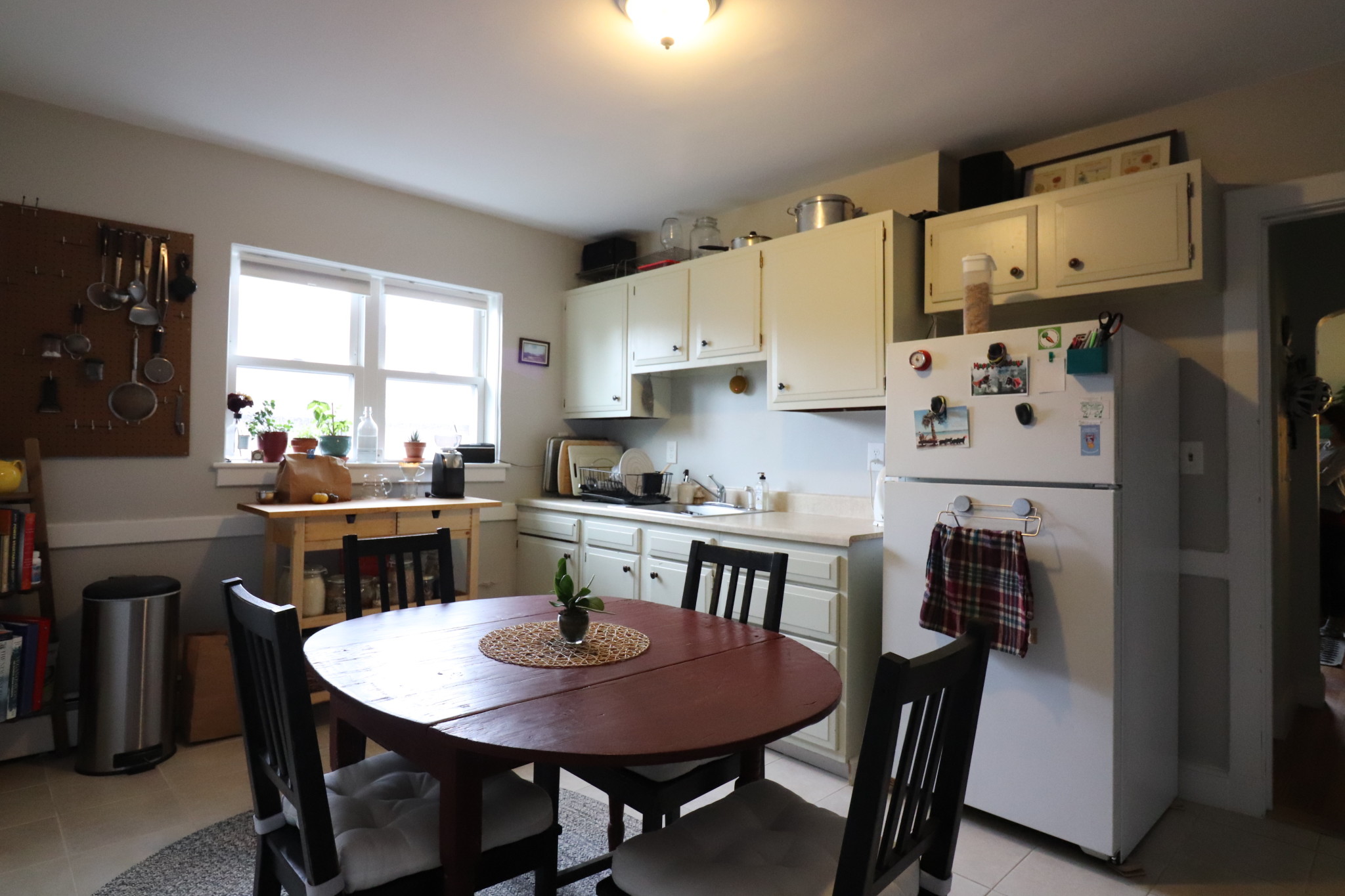 1 bed, 1 bath apartment for rent at 30 Beechcroft St Unit 4, Brighton — photo 13 of 17