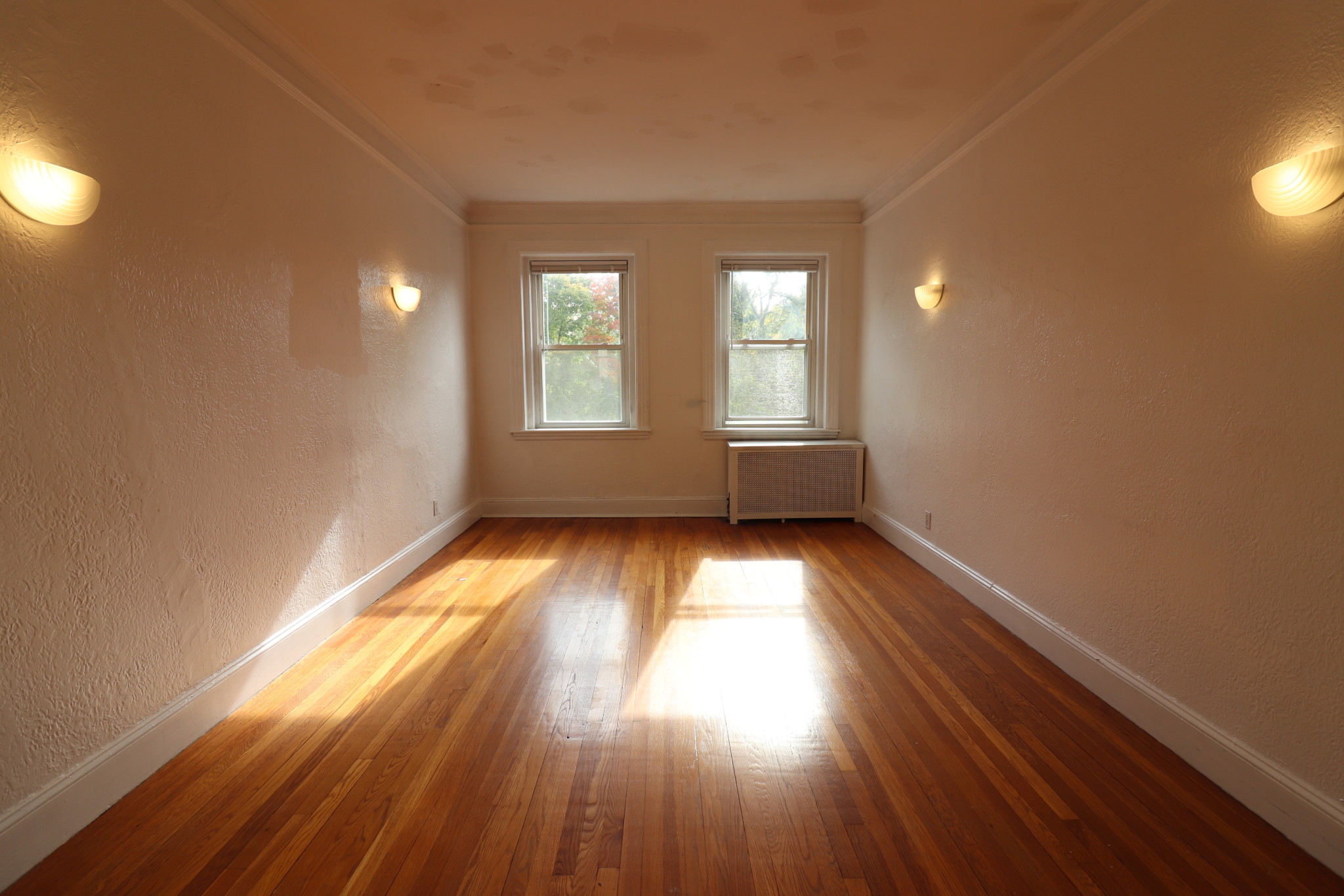 2 bed, 1 bath apartment for rent at 57 Manchester Unit 3, Brookline — photo 4 of 19