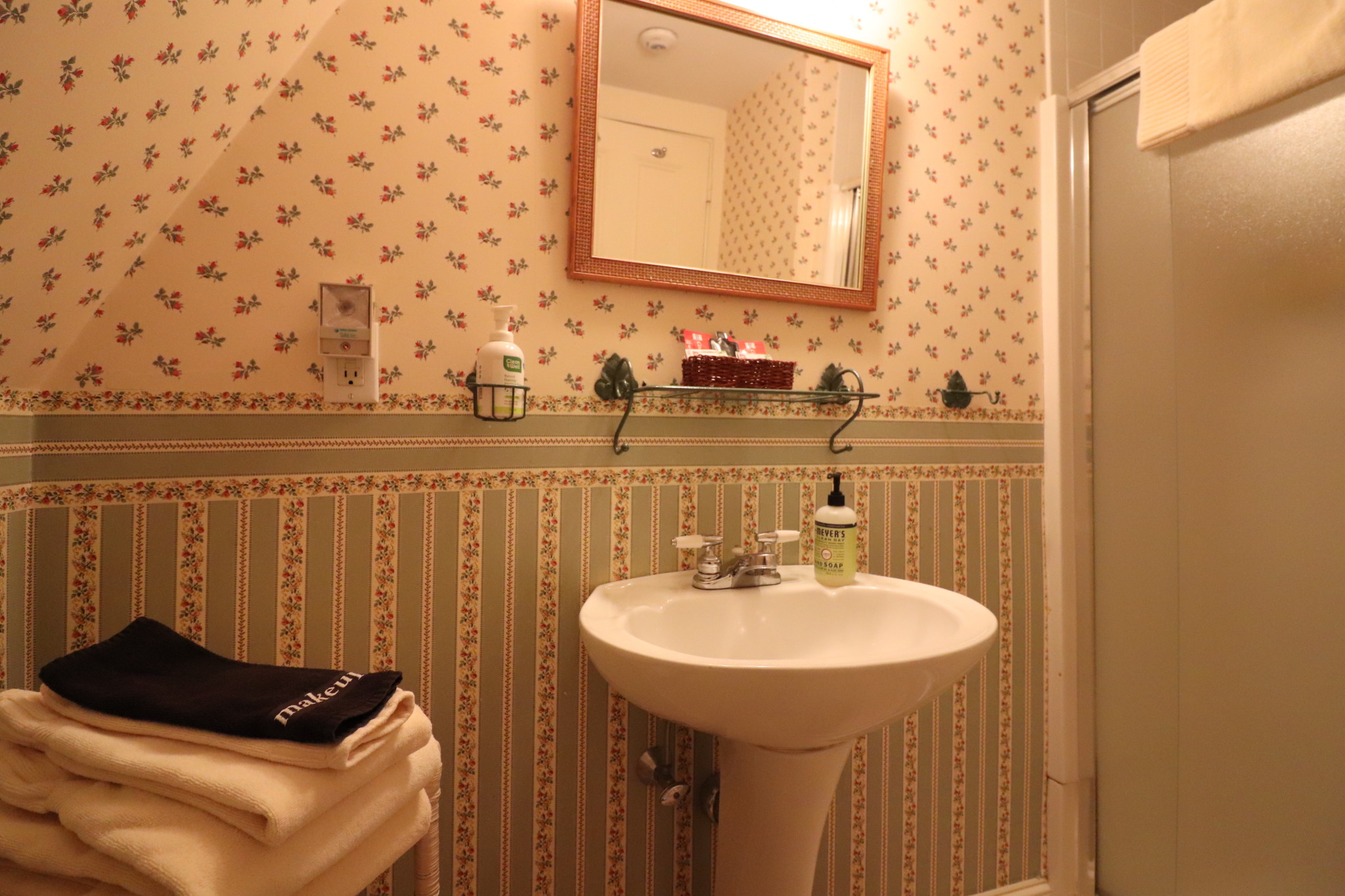 83 Longwood Ave, Longwood