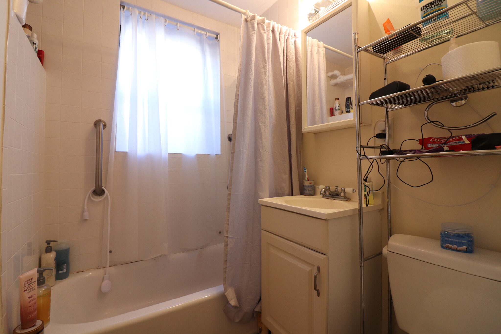 1965 Commonwealth Ave, Brighton