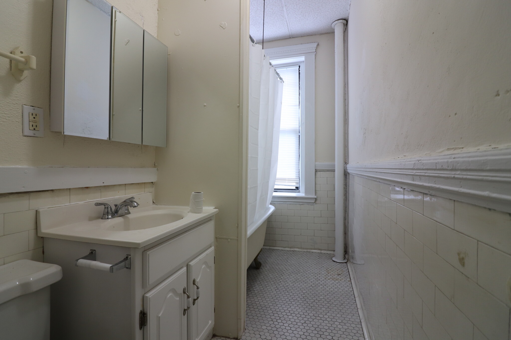 238 Hemenway St, Fenway