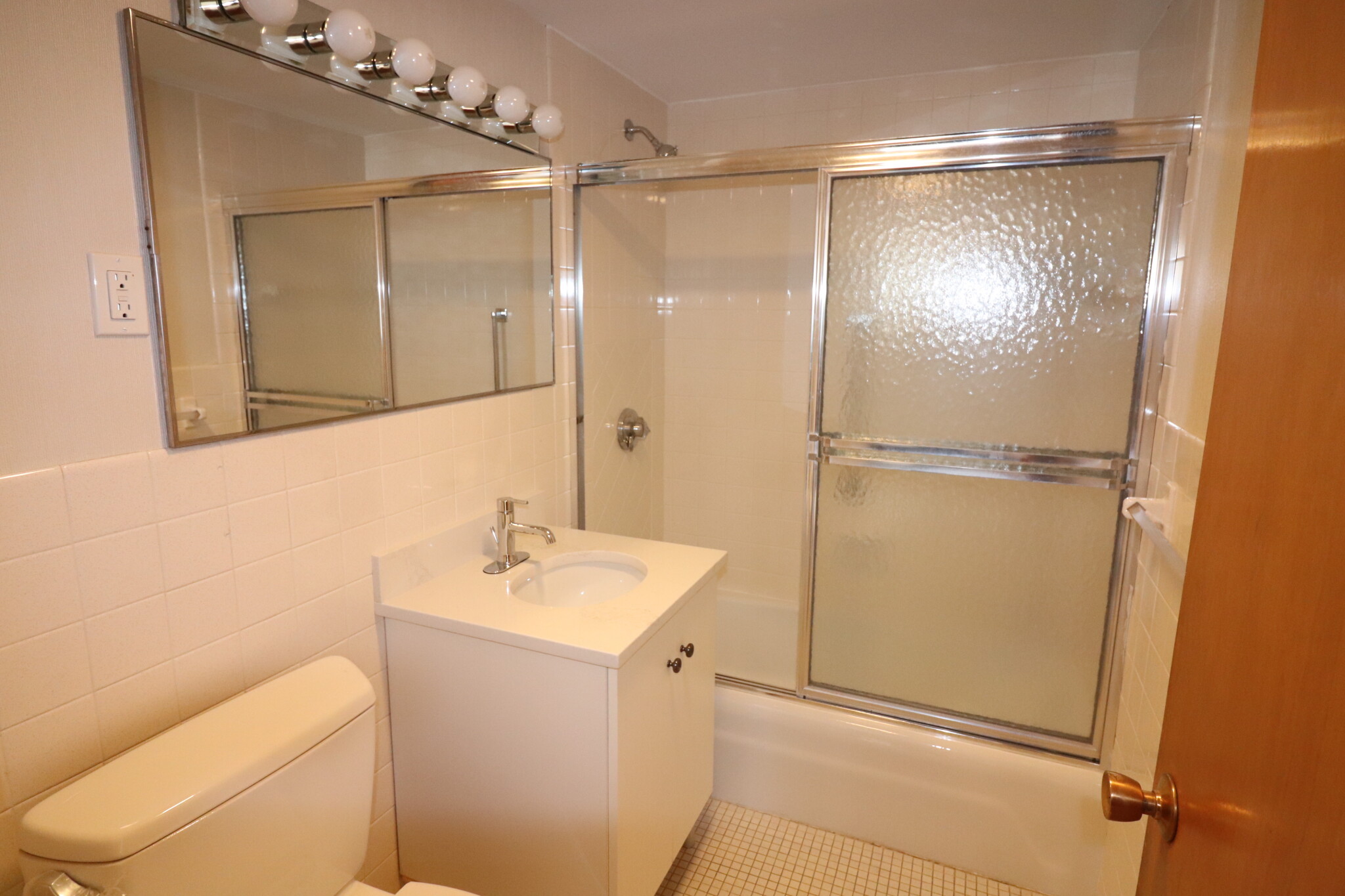 40 Williams St, Coolidge Corner