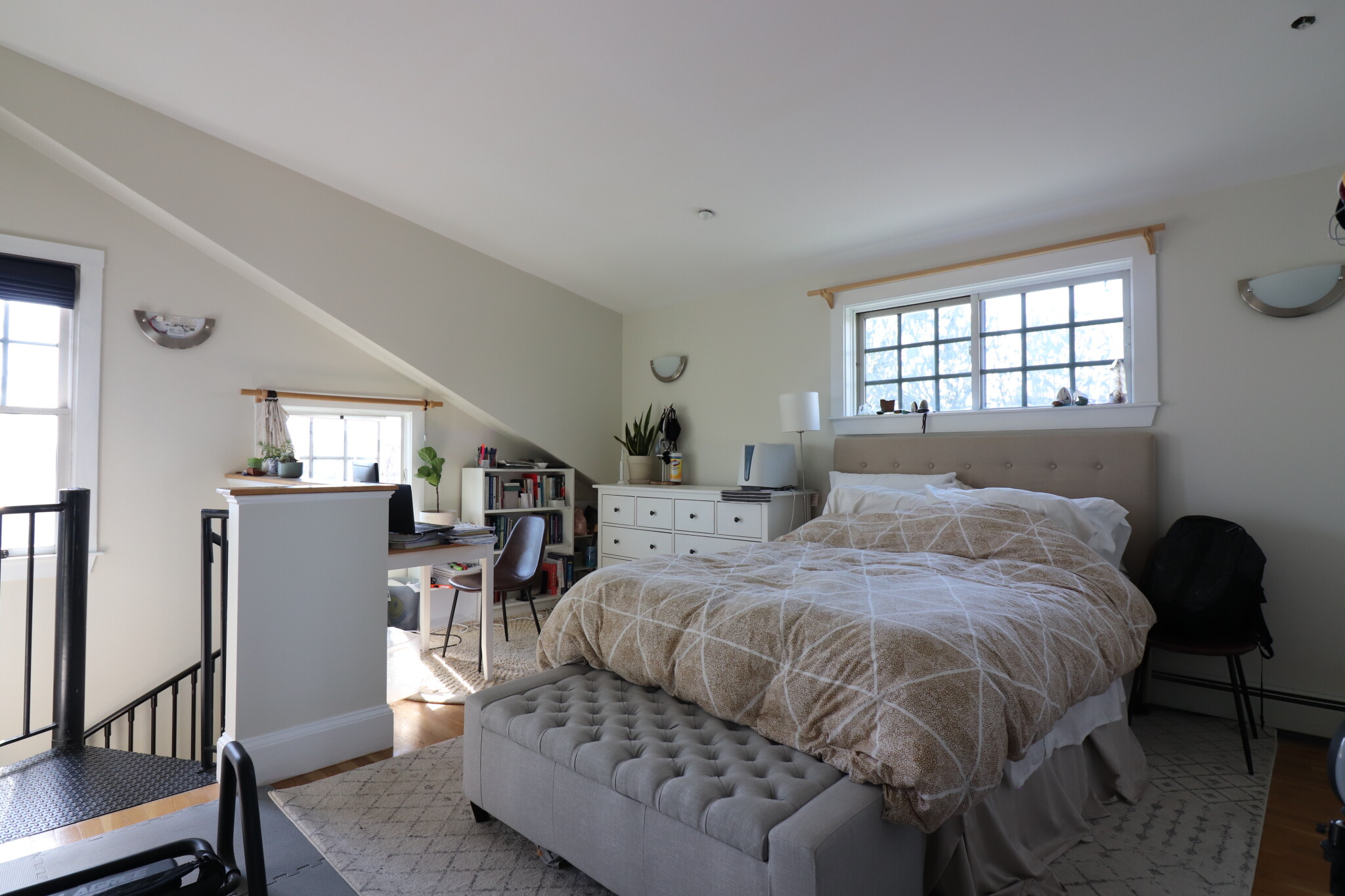 3 bed, 1 bath apartment for rent at 411 Norfolk St Unit 2F, Somerville — photo 15 of 23
